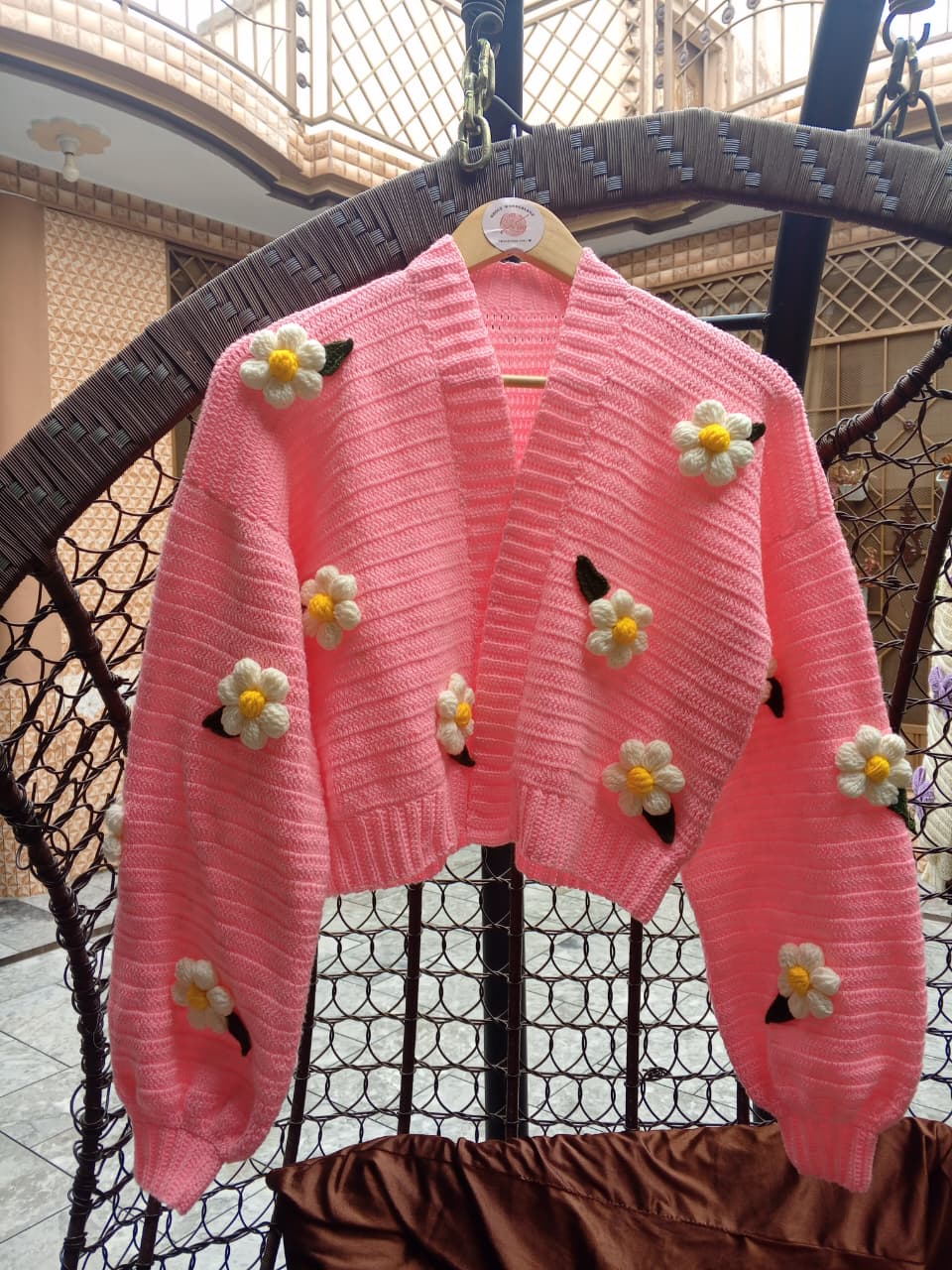Crochet Floral Crop Cardigan in Daisy Flowers